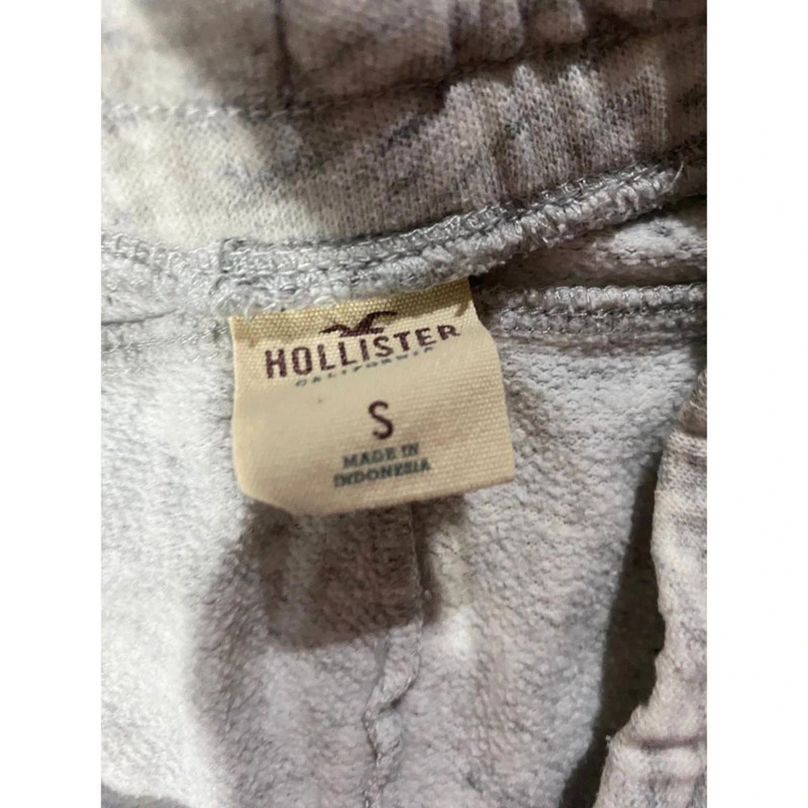 vintage hollister size small grey and pink shorts y2k 2000s
