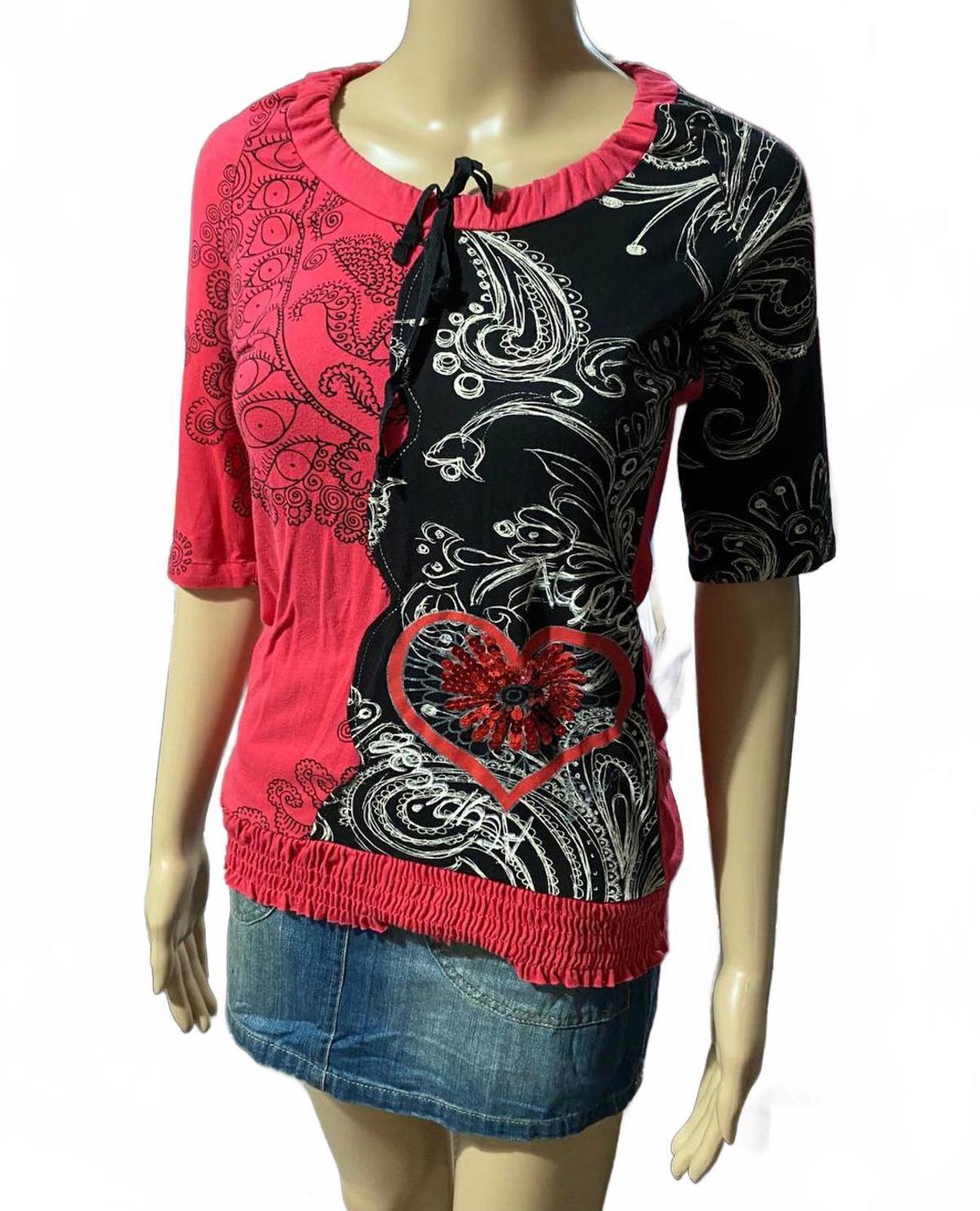 desigual top size small black and red y2k 2000s