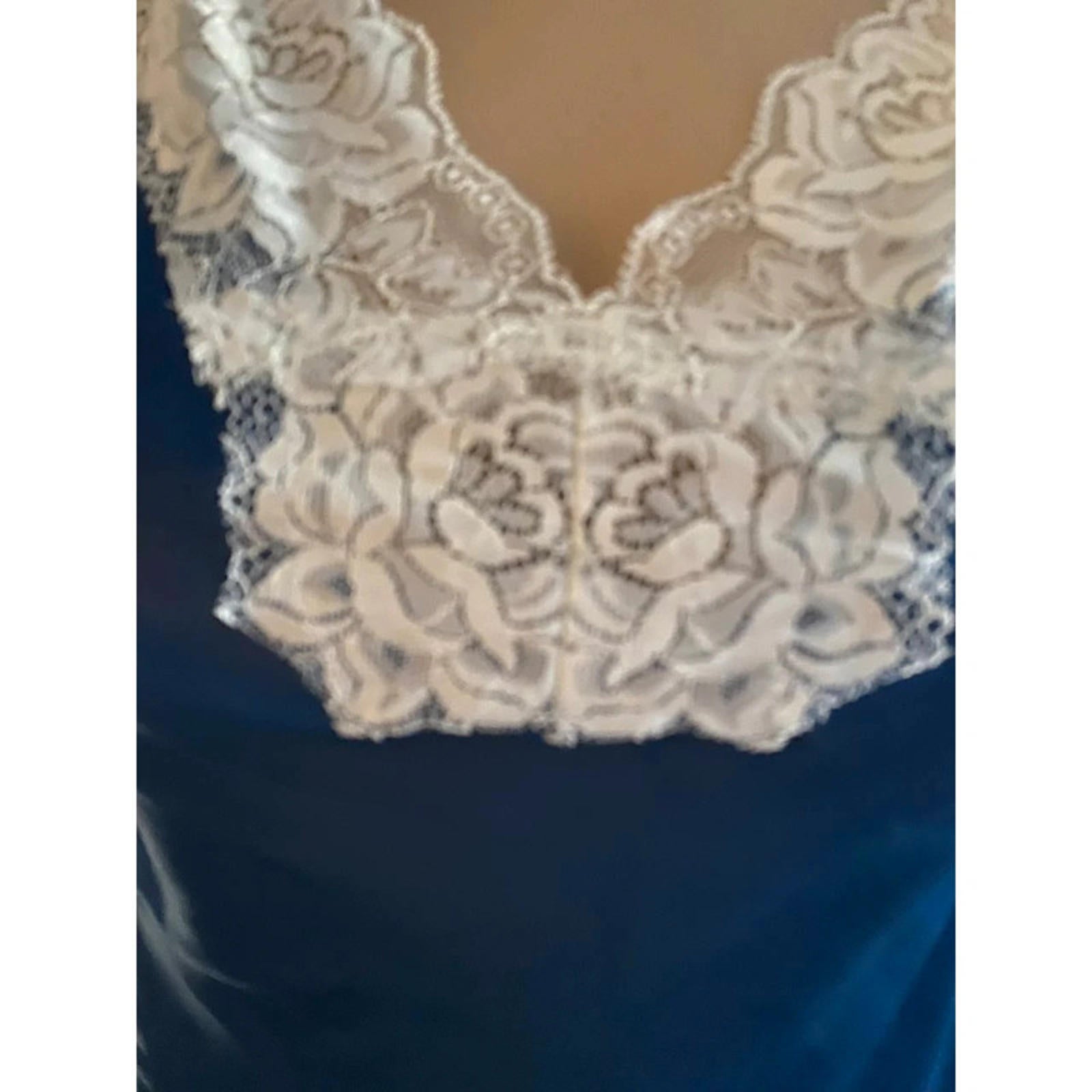 size xl blue silky lace cami top y2k