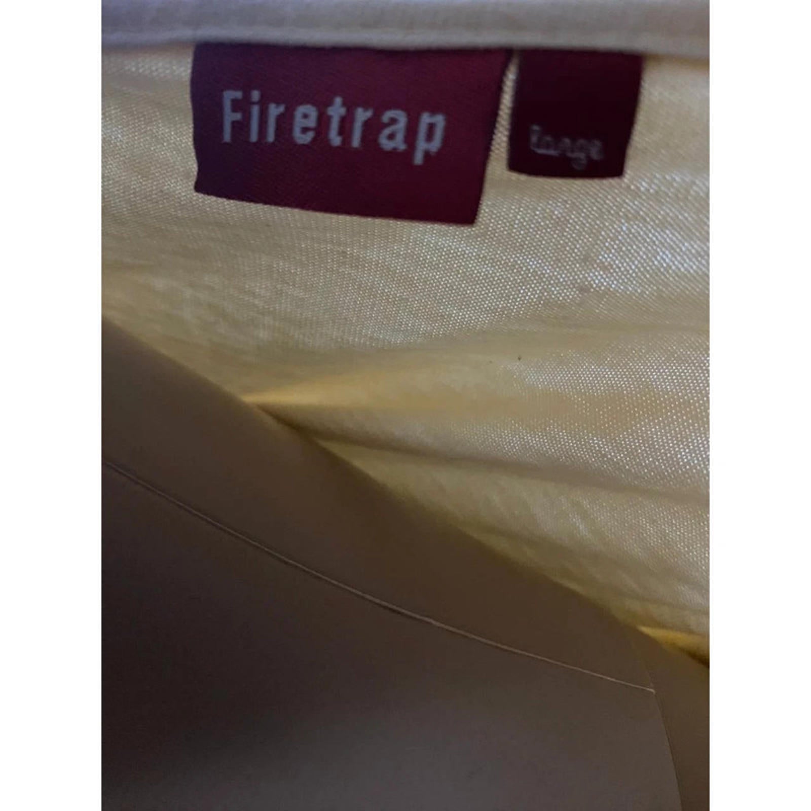 firetrap size large yellow vneck short sleeve top vintage 2000s y2k casual