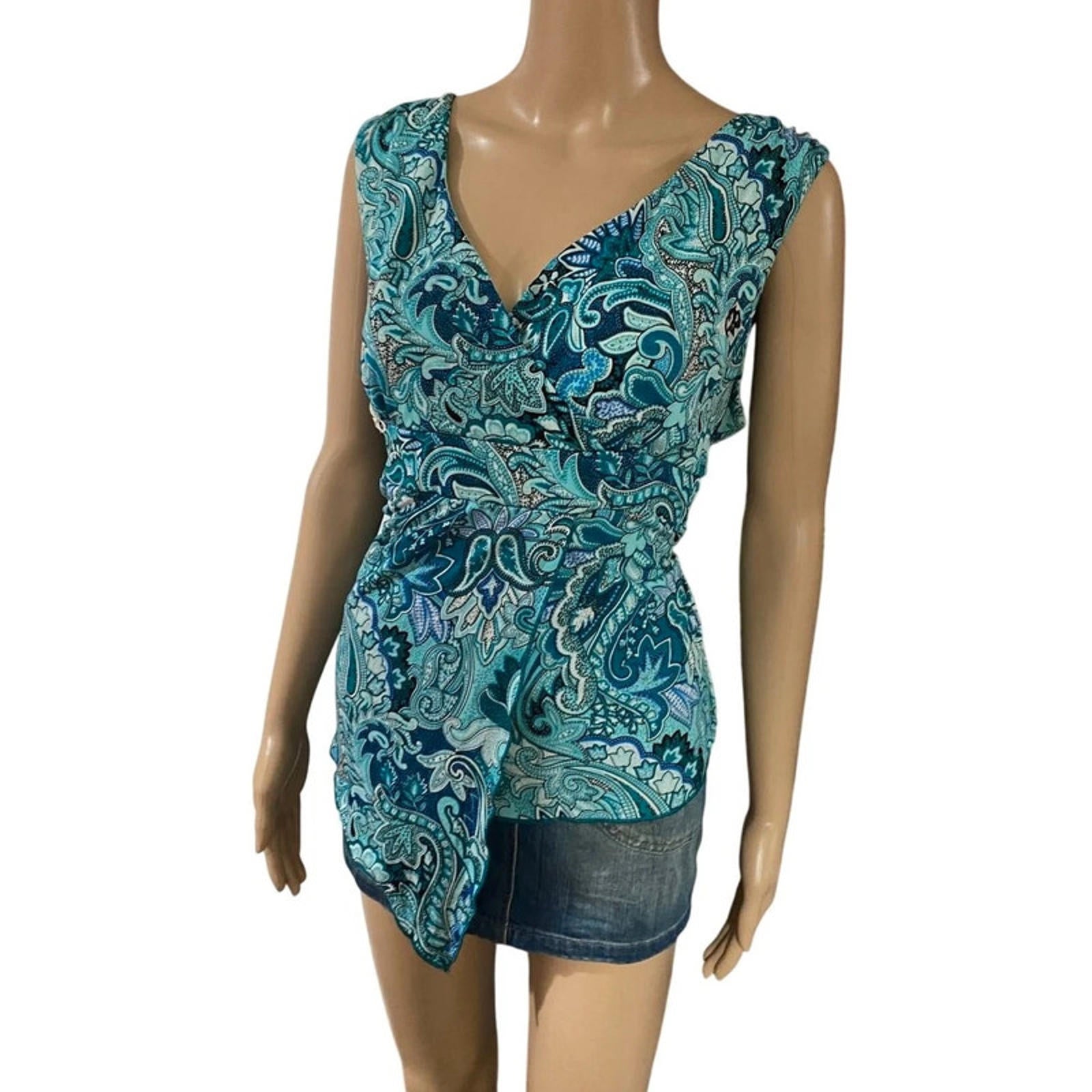 size XL blue vneck top vintage 2000s y2k