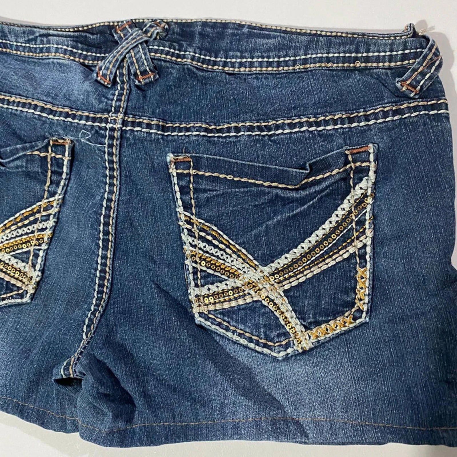 rue21 vintage denim shorts embellished - size 10 - waist 28 - y2k 2000s mcbling