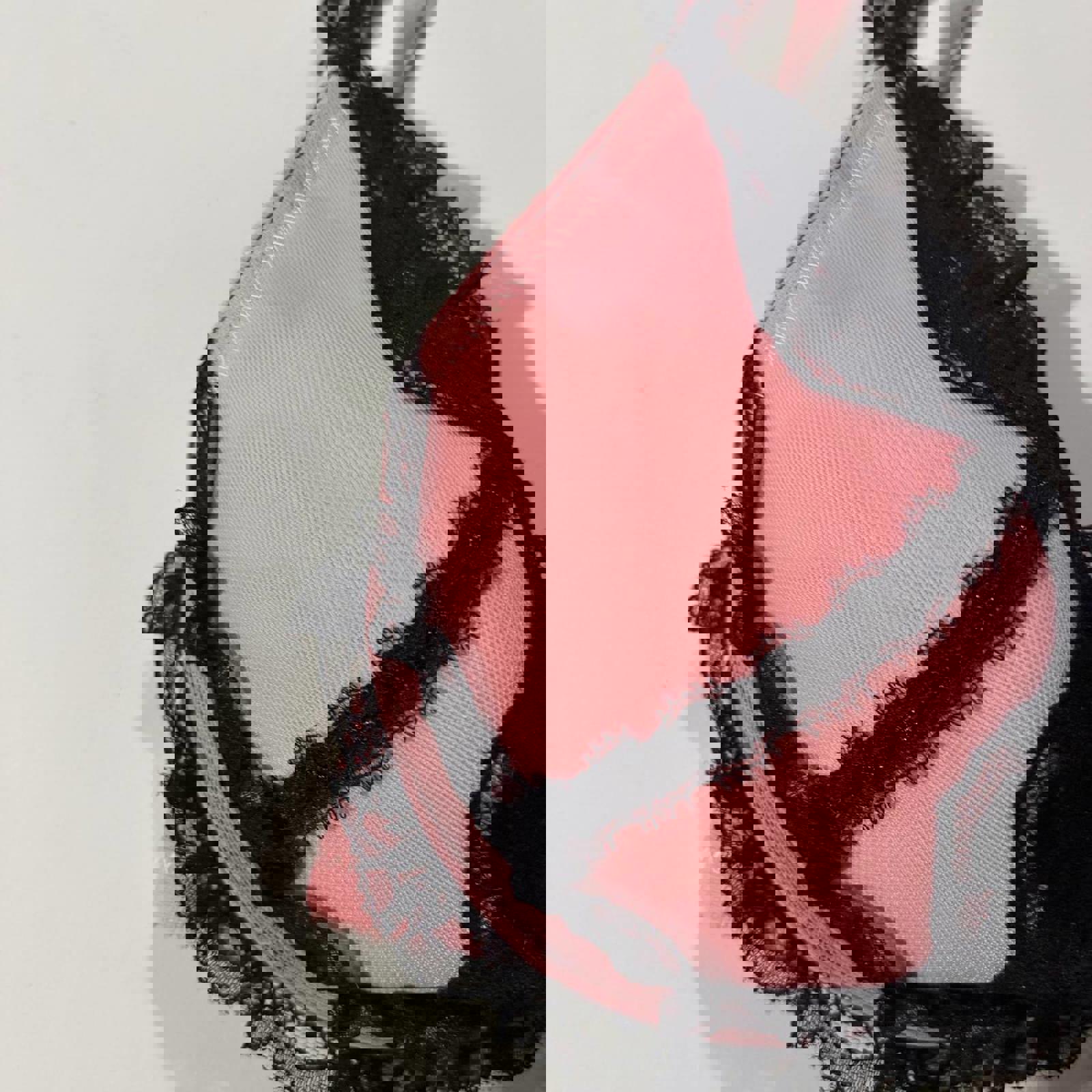 pink lace vintage y2k 2000s bra size