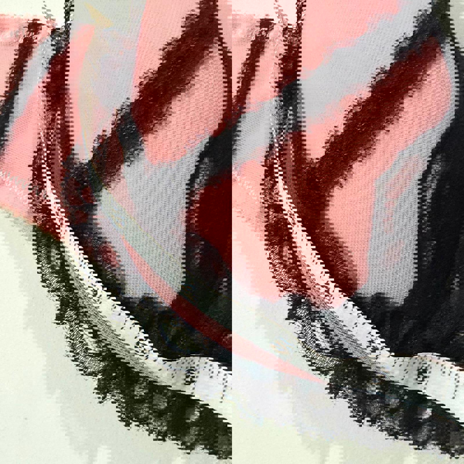 pink lace vintage y2k 2000s bra size